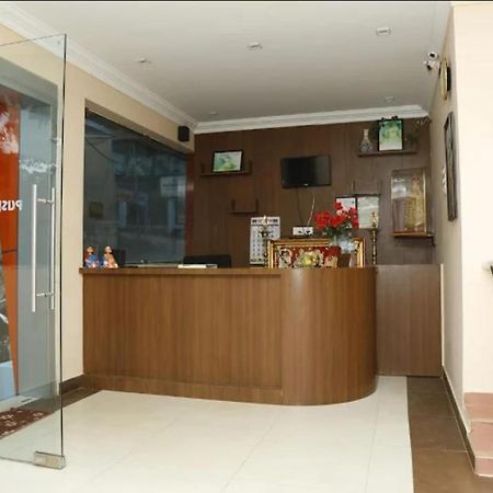 埃尔加德 Grass Dew酒店 外观 照片
